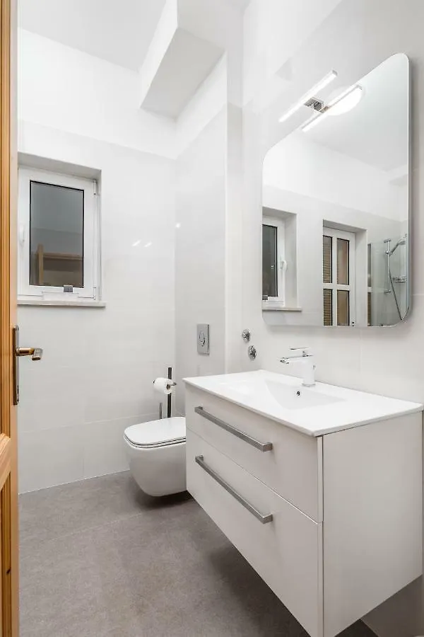 Apartments Gea Mošćenička Draga 0*,
